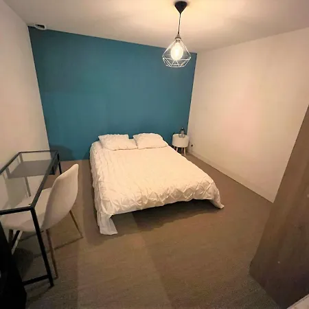 Apartment Cosy Avec Balcon, Centre Historique Bordeaux